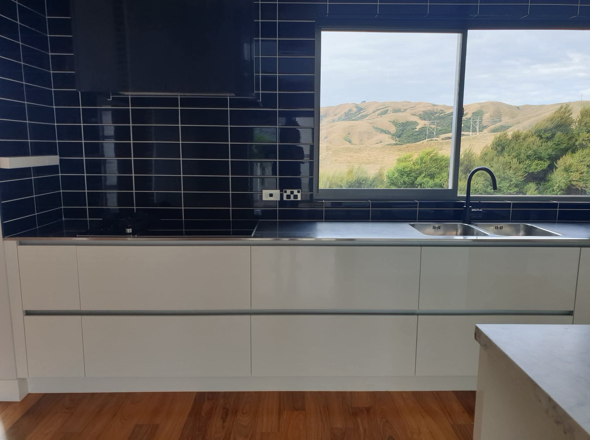 Sparkling clean Wellington kitchen